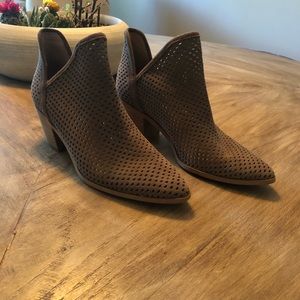 Lucky Brand Larna Perforated Ankle Bootie